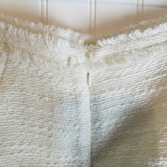 🧚♀️Jennifer Lopez Winter White Gold Stud Skirt - Picture 8 of 8